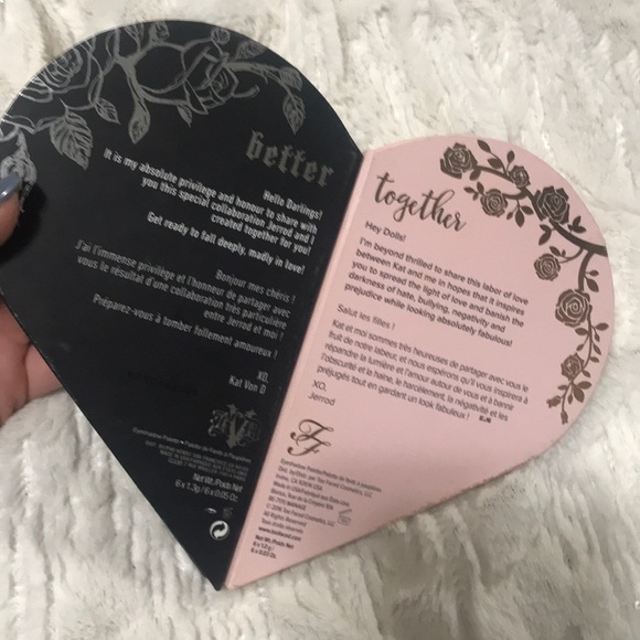 Too faced Kat von D palette - Picture 6 of 6